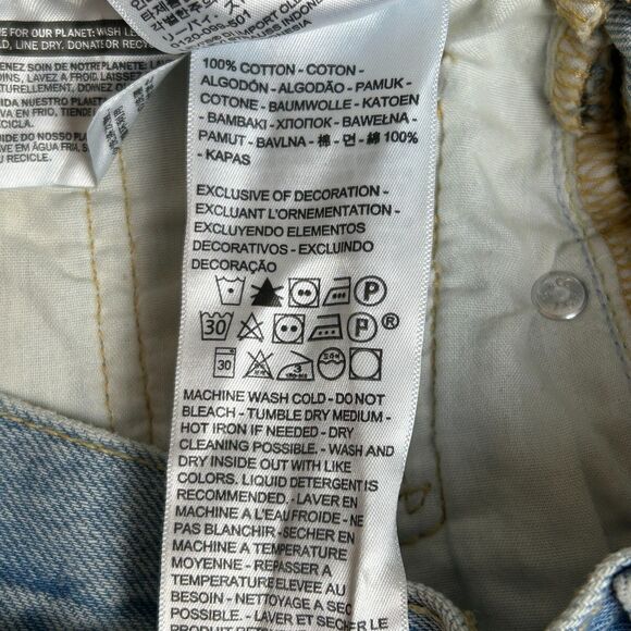 NWT Levi’s 501 Original High Rise Cotton Blue Denim Distressed Jean Shorts 25 - Picture 13 of 15